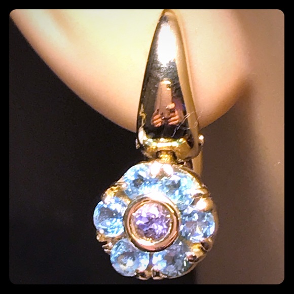 Jewelry - Vintage gorgeous 18kt Aquamarine & Iolite Earrings